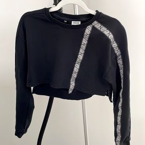 Gymshark black crop sweater size S